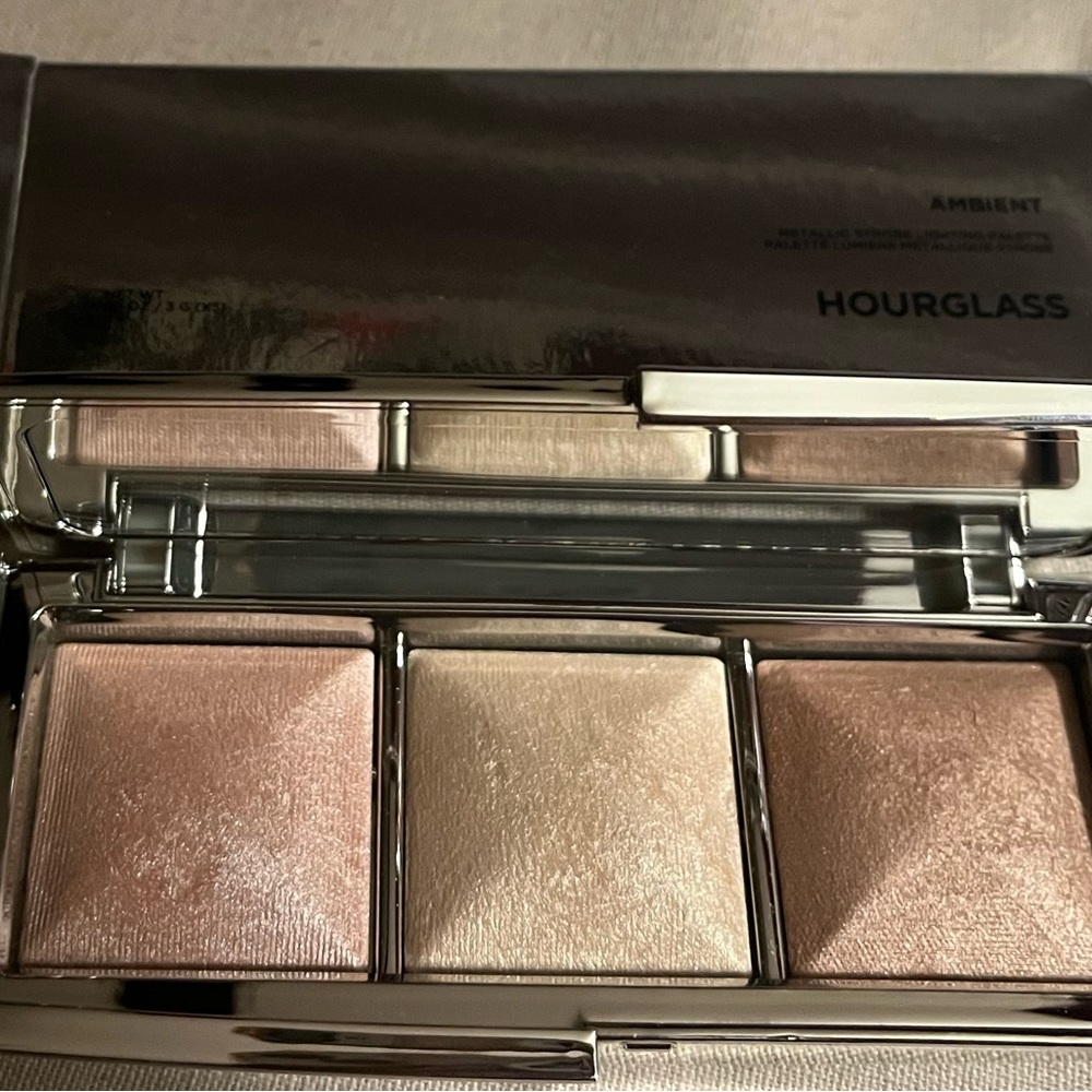 BNIB! Hourglass ambient face palette(limited edition)